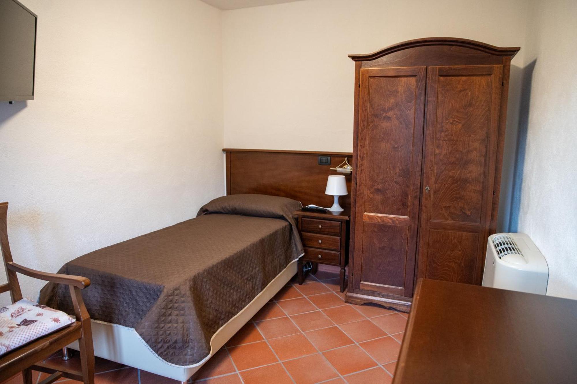 Dimora Del Borgo Affittacamere 桑吉内托 外观 照片